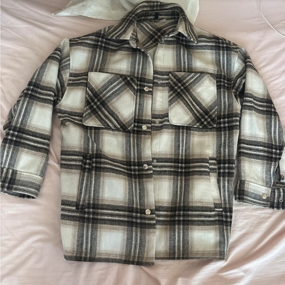 Plaid Button-Up Shacket - Picture 3 of 3